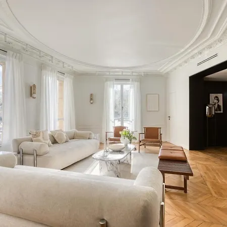 Elite Gasthof Paris